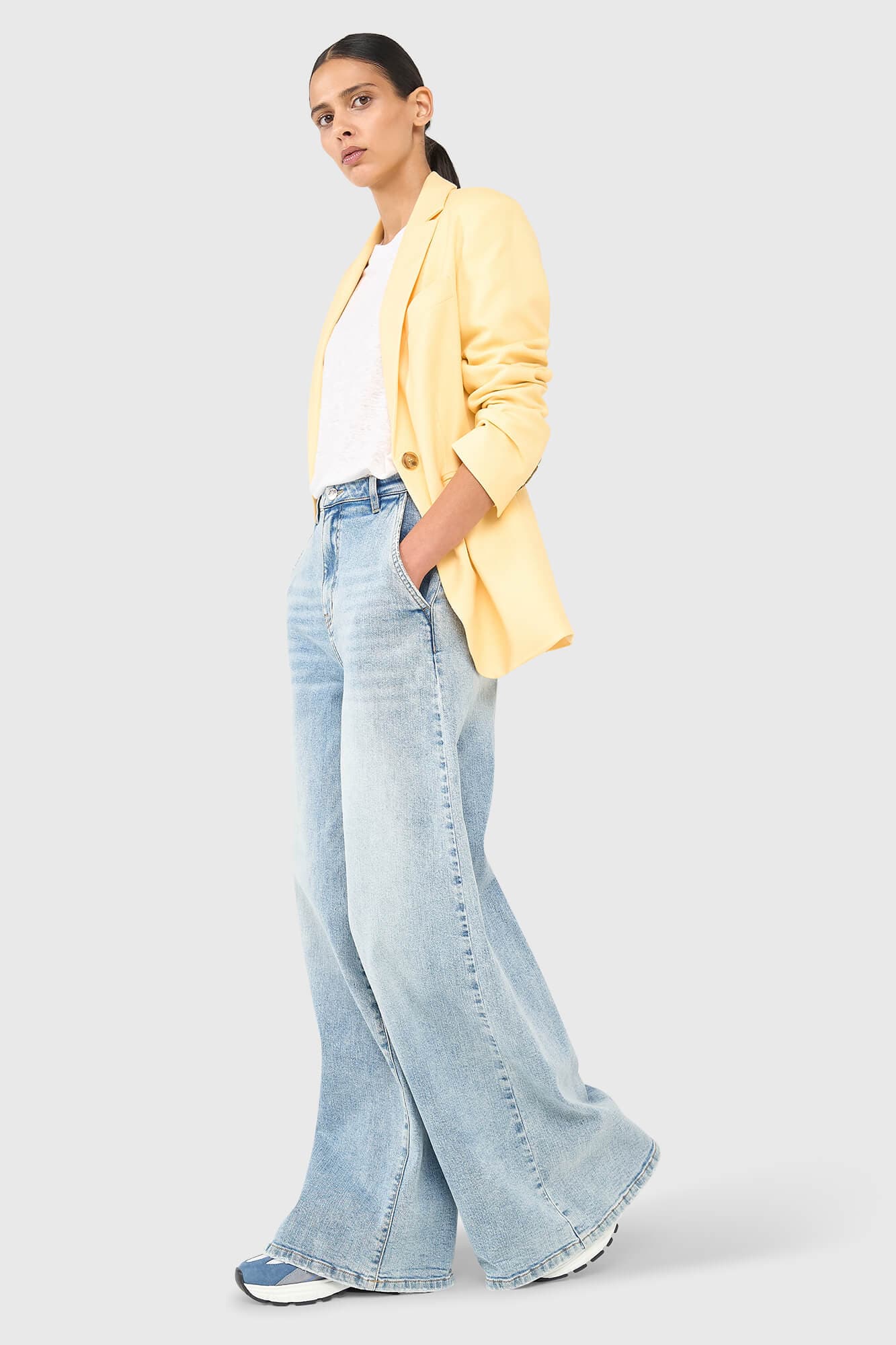 Jeremy Blazer Geel - 4