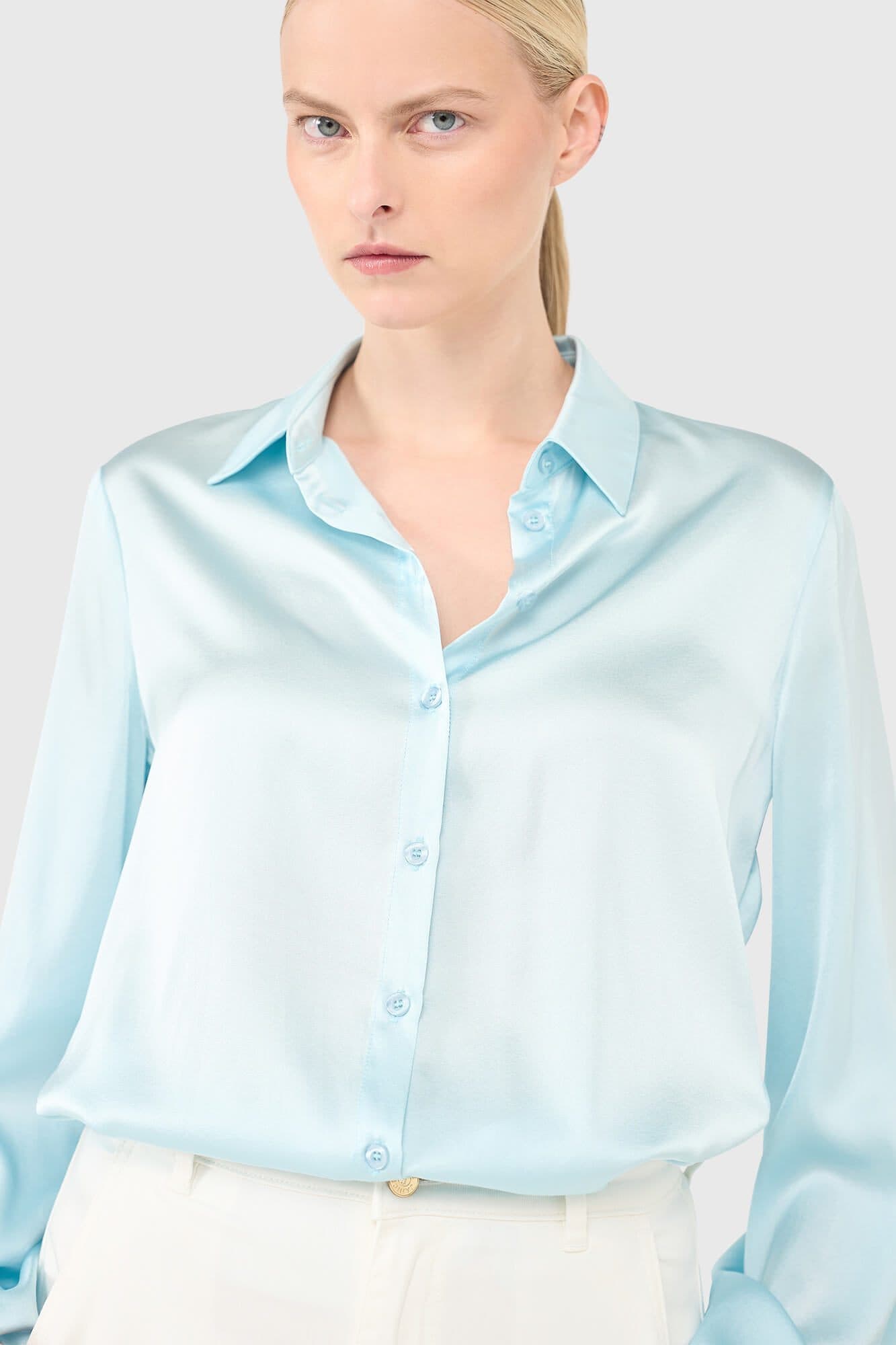 Abe Blouse Licht Blauw - alternatieve afbeelding