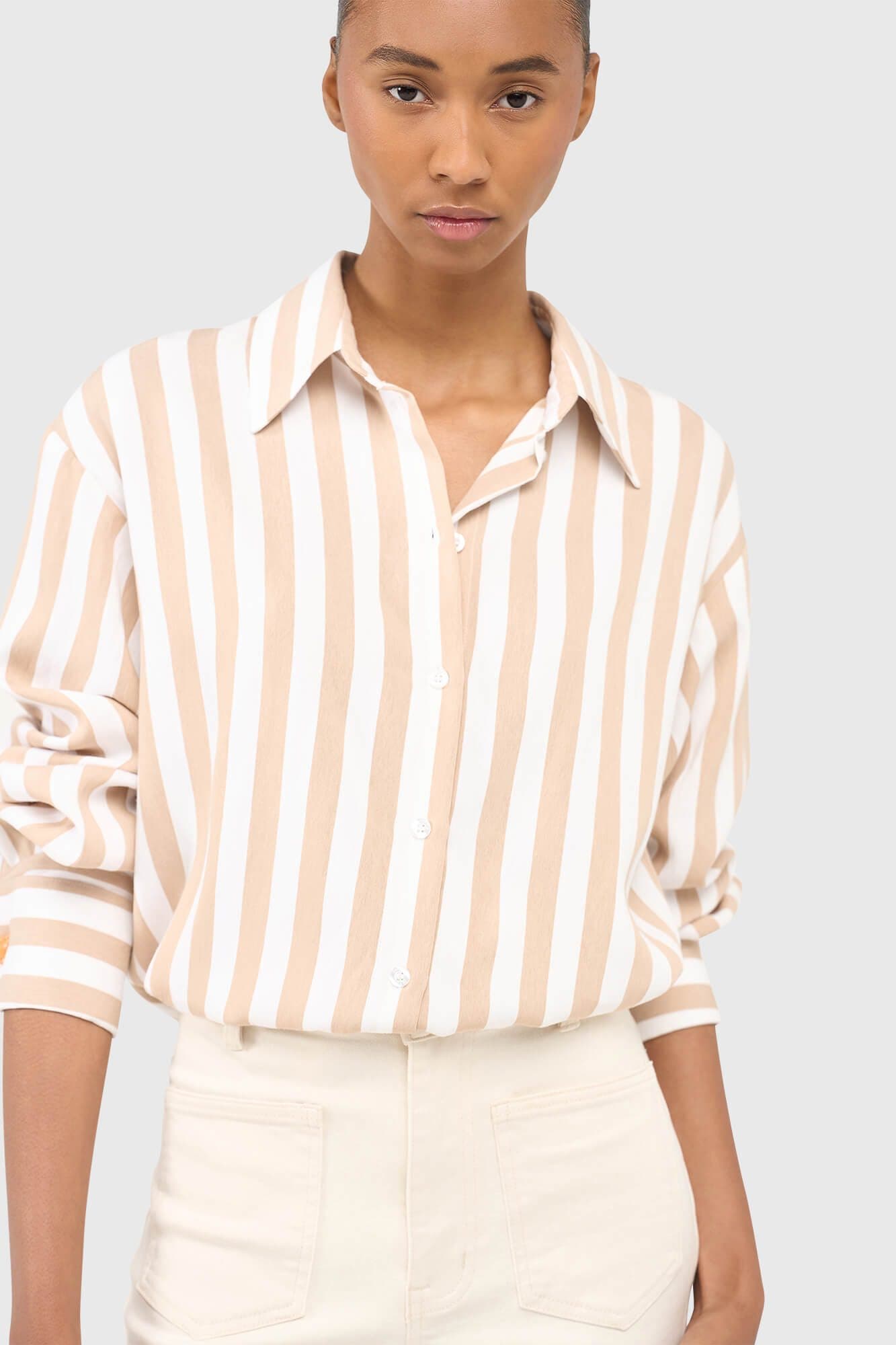 Ilan Blouse Beige - alternatieve afbeelding