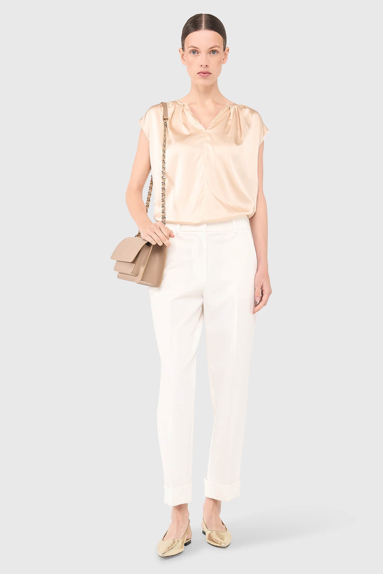 Sean Broek Off-white