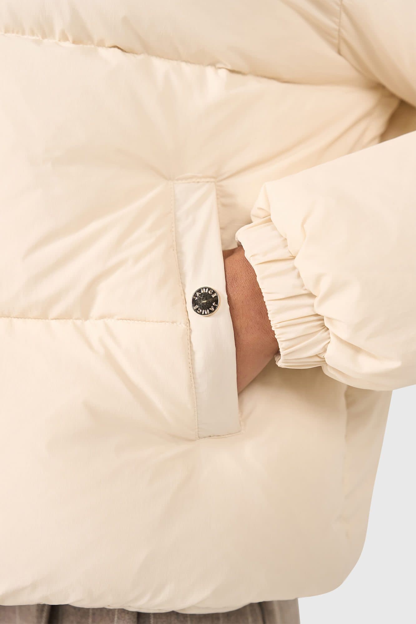 Sadique Off White - 4