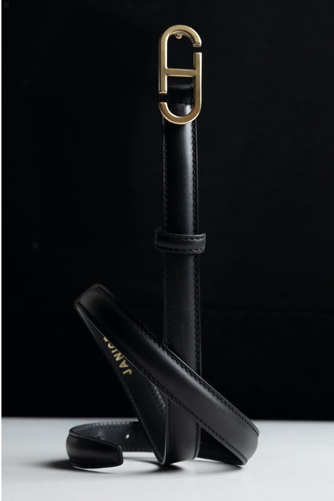 Trophy Zwart Brass - alternatieve afbeelding