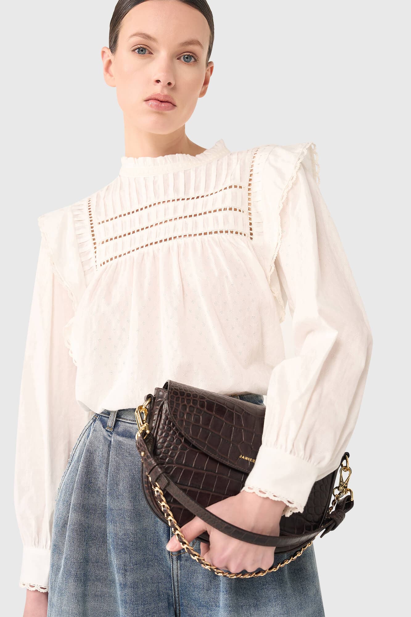 Tayler Bruin Croco - alternatieve afbeelding